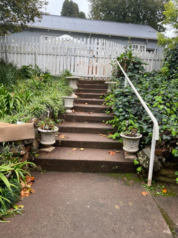 Clarendon Manor And Cottages ホウィック エクステリア 写真