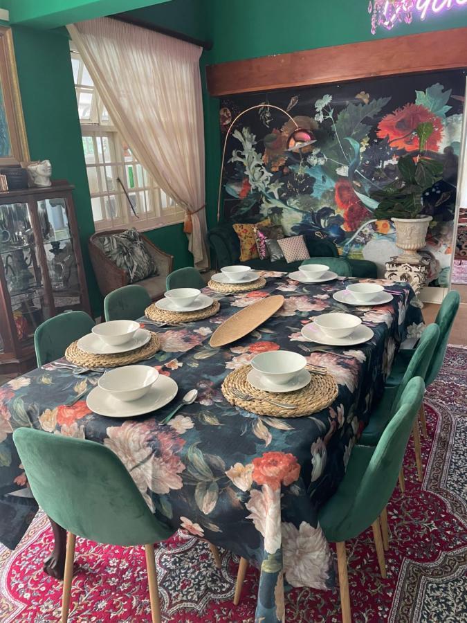 Clarendon Manor And Cottages ホウィック エクステリア 写真
